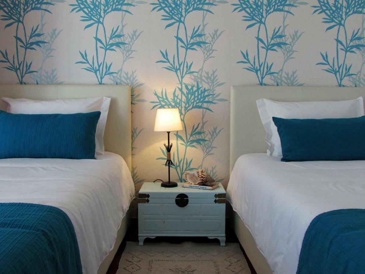 Lagoa Azul Guest House วิลานอวา ดิ มิลฟงติส ภายนอก รูปภาพ